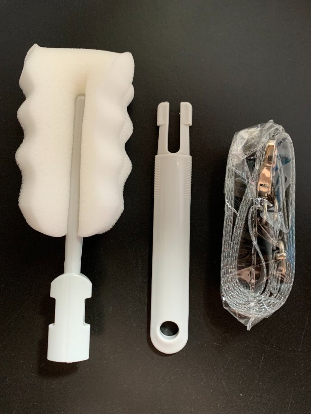 Reeho Water Bottle Replacement Crossbody Strap and Long Foam Cleaning Brush